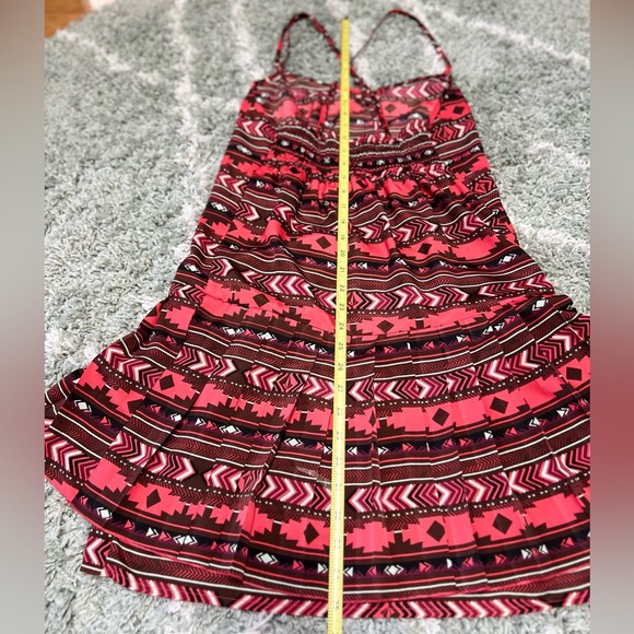 VOLCOM ❤️🤎🖤pleated skater dress tribal <<arrow pattern>> FALL COLOR palette🍁 - Picture 4 of 14